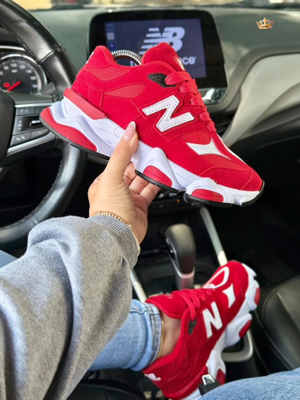 Calzado 9060 Mujer  Rojo - Cómodo y de Calidad