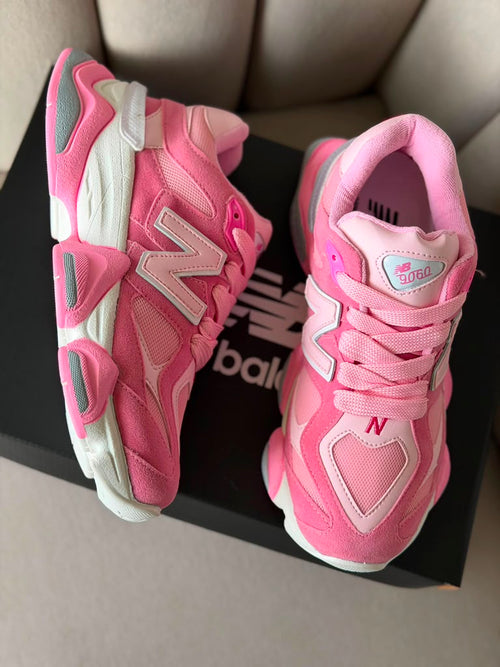 Tenis New Balance 9060 rosa